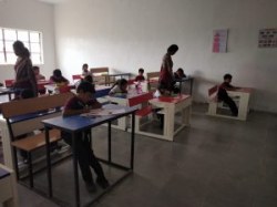 OXFORD INTERNATIONAL SCHOOL Galley Image 4