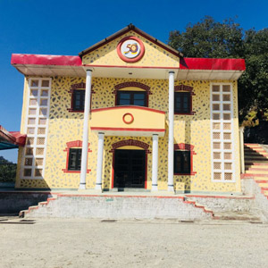 Day School, Guru Nanak Fifth Centenary School For Boys, S.Mehtab Singh Marg, The Mall Road, The Mall Road, Mussoorie