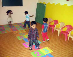 BLUE BIRD PLAY SCHOOL Galley Image 3