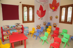 Autumn Leaves Preschool Ullal Galley Image 2