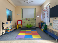 Shanti Juniors Galley Image 4