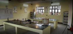 N L PUBLIC SCHOOL Galley Image 2