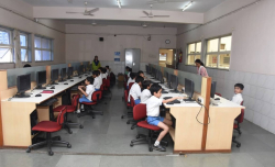 Vasudev C Wadhwa Arya Vidya Mandir school Galley Image 3