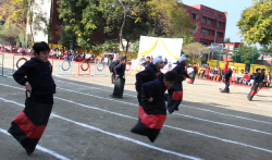 학교 갤리선 이미지