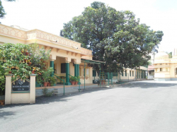 CORDIAL HIGH SCHOOL Galley Image 3