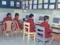COSMOS PUBLIC SCHOOL Galley Image 4