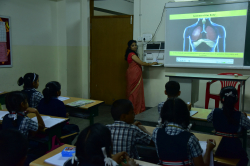 ಶಾಲೆಯ ಗ್ಯಾಲಿ ಚಿತ್ರ