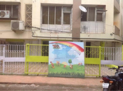 Best Day Care Centres in Vile Parle West, Mumbai, Dears Den, E-Wing, Prashal Apartments, Sant Janabai Road,Vile Parle East, Park Road,Vile Parle, Mumbai
