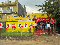 Shanti Juniors Galley Image 4