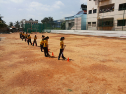 ಶಾಲೆಯ ಗ್ಯಾಲಿ ಚಿತ್ರ