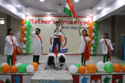 Mothers Dreamland Junior High School Galley Image 4