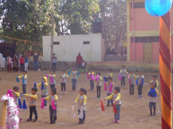 স্কুল গ্যালি ছবি