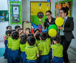 학교 갤리선 이미지