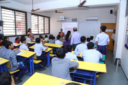 ಶಾಲೆಯ ಗ್ಯಾಲಿ ಚಿತ್ರ