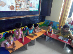 FLORET NURSERYSCHOOL AND DAYCARE CENTRE Galley Image 4