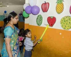 ಶಾಲೆಯ ಗ್ಯಾಲಿ ಚಿತ್ರ