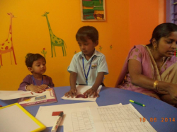 HELLO KIDS Gallery Image 2