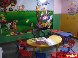 HELLO KIDS Galley Image 4