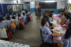 Jewish Girls School Galley Image 4