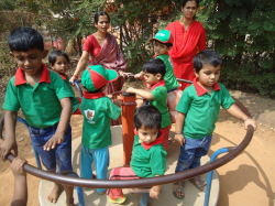 JOLLY KIDS PLAY HOME Galley Image 4