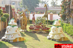 JOY RIDE SCHOOL FOR JUNIORS Galley Image 3