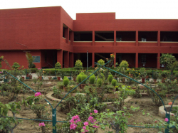 KHRIST RAJA SECONDARY  SCHOOL Galley Image 3