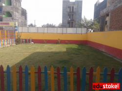 KIDZEE Galley Image 2