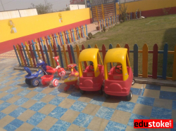 KIDZEE Galley Image 4