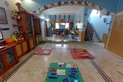 KIDZEE Galley Image 4