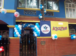 KIDZEE Galley Image 2