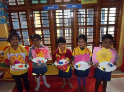 KIDZEE Galley Image 4