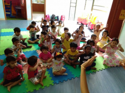 KIDZEE Galley Image 4