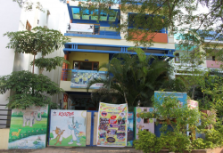 KIDZEE Galley Image 2