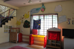 KIDZEE Galley Image 4