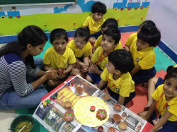 Kidzee  IC colony Borivali west Galley Image 3