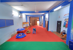KIDZEE KIRAN GARDEN Galley Image 3