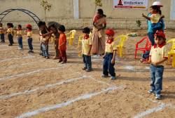 ಶಾಲೆಯ ಗ್ಯಾಲಿ ಚಿತ್ರ