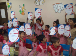 KINDER VILLE Galley Image 2