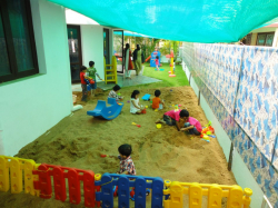 LITTLE ELLY PRESCHOOL Galley Image 3