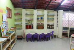 LITTLE FEAT MONTESSORI HOUSE OF CHILDREN Galley Image 4