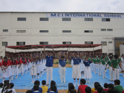 ಶಾಲೆಯ ಗ್ಯಾಲಿ ಚಿತ್ರ