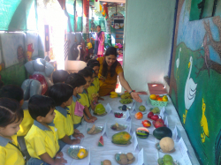 ಶಾಲೆಯ ಗ್ಯಾಲಿ ಚಿತ್ರ