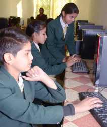 Modern Arya Public School Galley Image 3