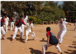 பள்ளி காலே படம்