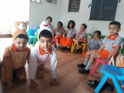 ORANGE IVY PLAY SCHOOL Galley Image 2