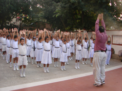 ಶಾಲೆಯ ಗ್ಯಾಲಿ ಚಿತ್ರ