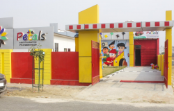 Pre schools, Playschools schools in Sector 74, Noida, Petals Pre school, BL-19, Sec-116, Sector 116, Noida