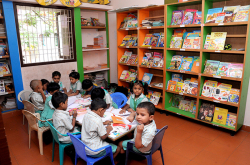Pretty Dolls Kinder Garden School Galley Image 3