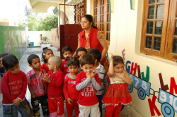 ಶಾಲೆಯ ಗ್ಯಾಲಿ ಚಿತ್ರ