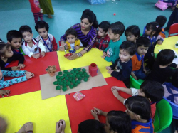 SANFORT PRE SCHOOL Galley Image 4